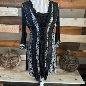 Pretty Angel long top